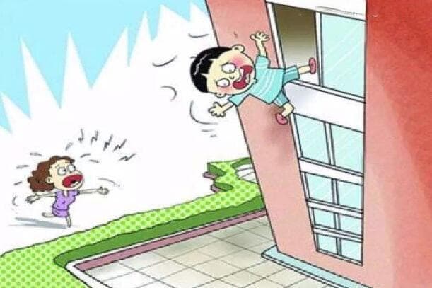 梦中高空坠落惊魂记