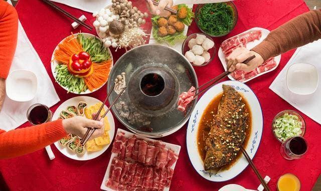古代餐桌上的特殊规矩：既有可取之处，又有封建糟粕