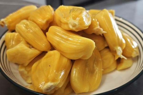 菠萝蜜剥开过夜了还能吃吗？教你正确判断是否可继续食用