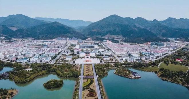 江西物价最低的城市，一碗拌面2块钱，包子五毛一个