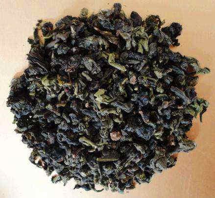 如何辨别白芽奇兰的优劣？