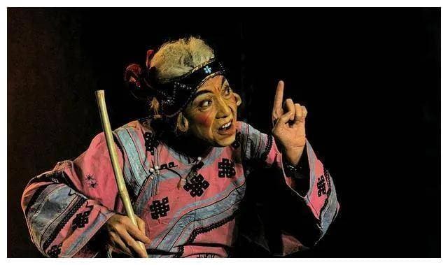 中国古代的验尸官：仵作与稳婆的历史演变