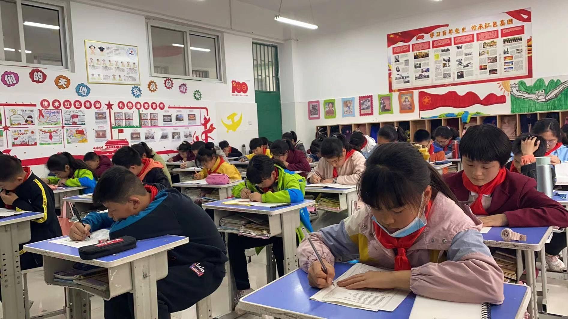 深圳南山小学数学试卷引争议，专家：过度情境化背离数学教育本质