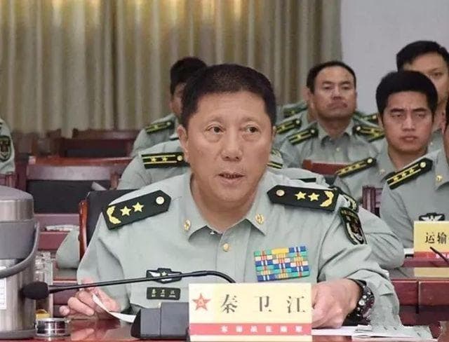 将门虎子：原东部战区陆军司令秦卫江，一家出4位中将，真乃传奇