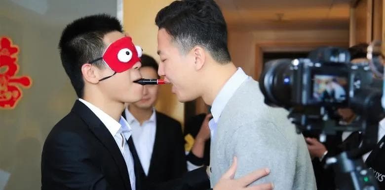 从下聘到回门：杭州传统婚俗礼仪详解