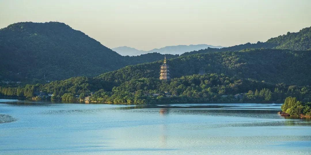 浙江宣传：如何读懂西湖的山
