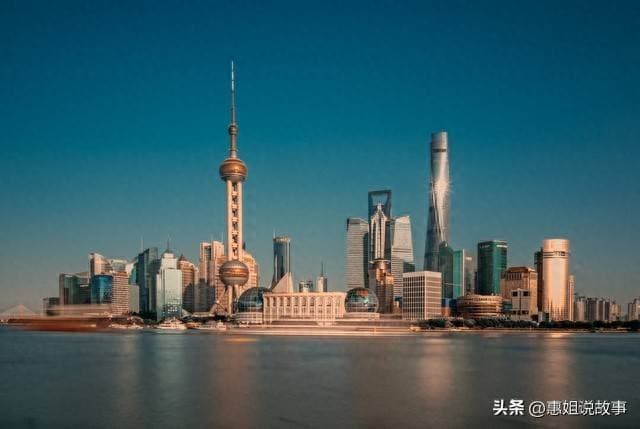 上海本地人和外地人是不是生活在两个世界？
