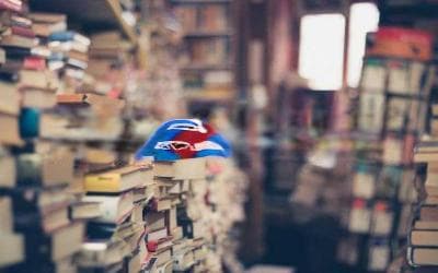 解密神奇的相变：为什么冰块融化时温度不变？