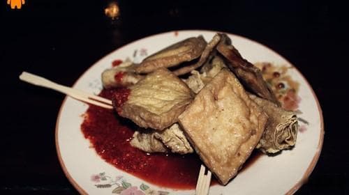 乌镇特色小吃全攻略：从臭豆腐到羊肉面，带你品味江南美食
