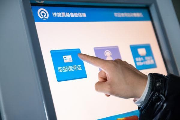 医保报销范围：牙齿矫正与治疗的相关问题解析