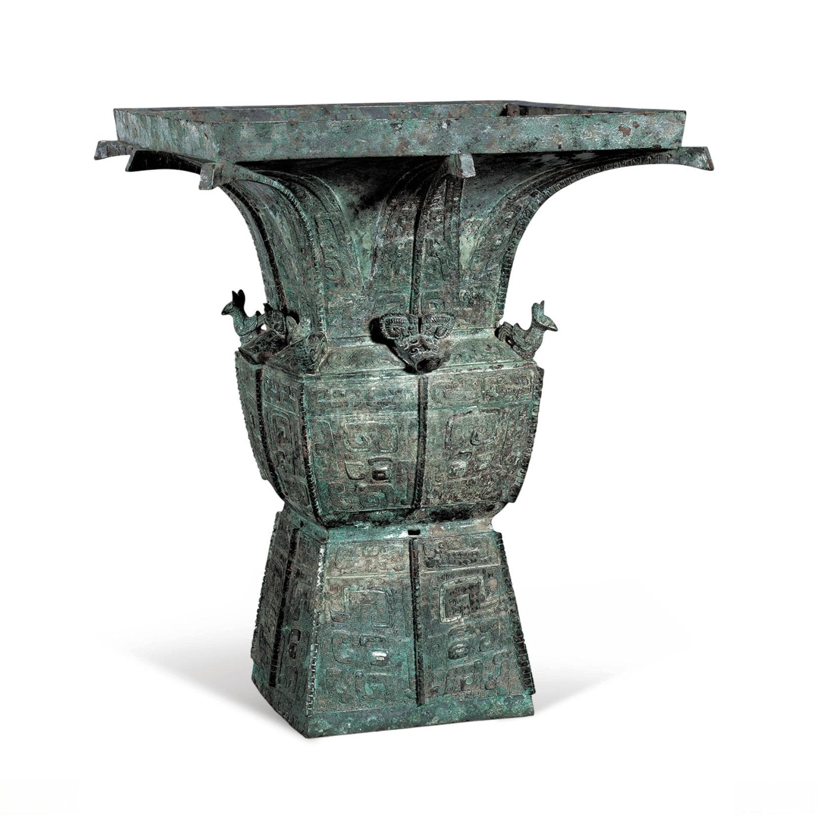 古代酒器：承载历史与文化的瑰宝
