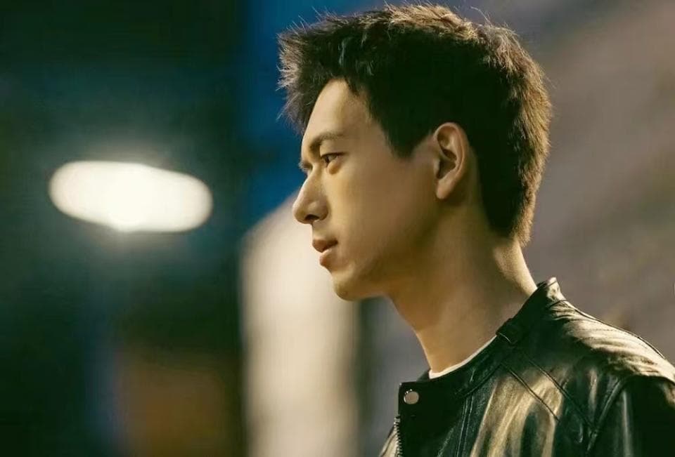李现《群星闪耀时》：一个角色的双重人生