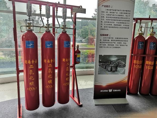 环保型灭火剂：七氟丙烷与高压二氧化碳的重要性