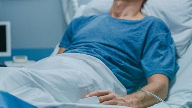 很多老年人热衷压腿、拉筋，对身体到底有益还是有害？本文告诉您