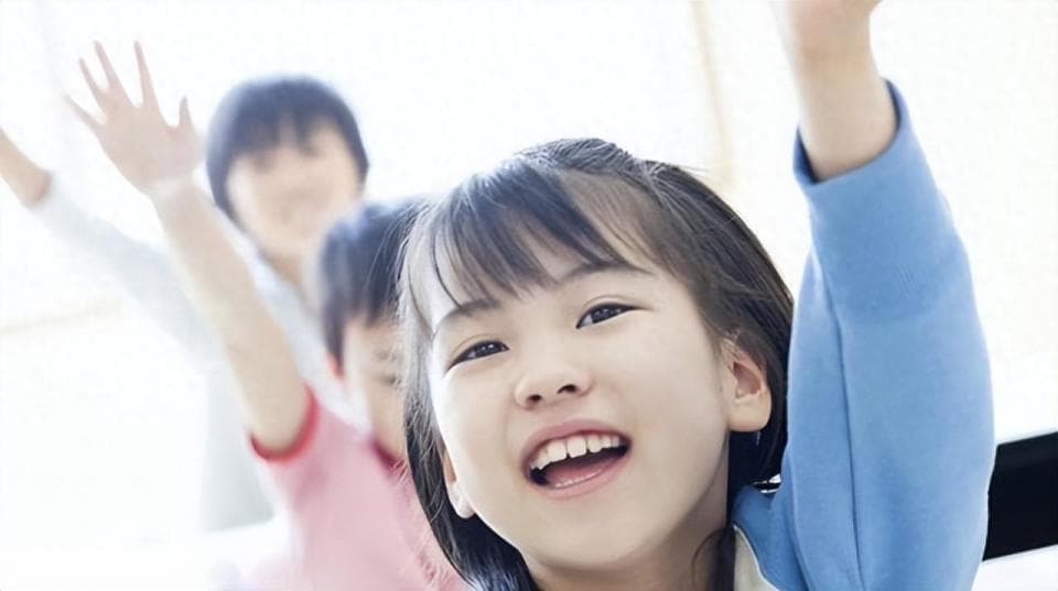 真正自信的孩子，从来不是夸出来的，父母要学会这5个黄金法则