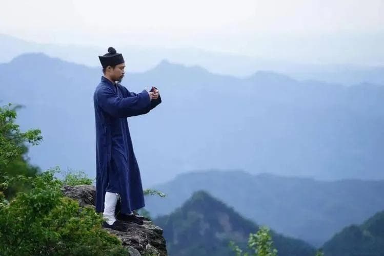 站桩作为拳术基础的另一面：无副作用的身体物理性疗法