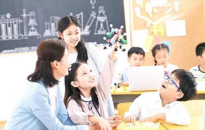 2024为什么那么多人想落户上海，有哪些好处？事关孩子上学问题！