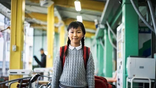 出自诗经的叠字女孩名，好听易读，彰显女孩可爱一面