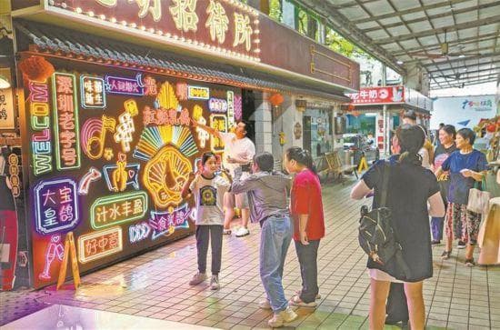 深圳光明乳鸽“火”出圈