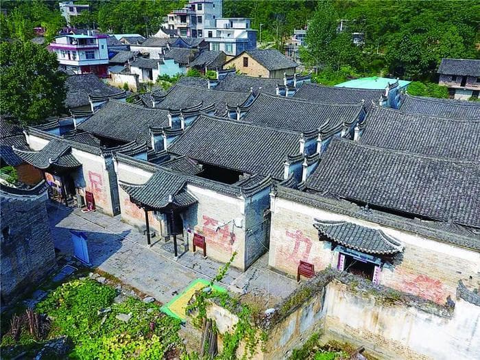 湖南双牌坦田村：古盐道上的千年村落