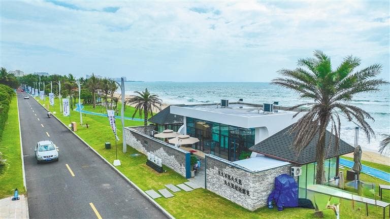 升级打造环岛旅游公路2.0版 一条路 让你爱上海南