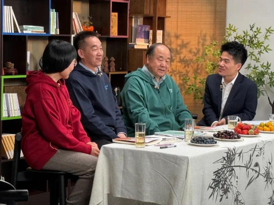 期刊联手新媒体，如何营造有时代温度的文学朋友圈？