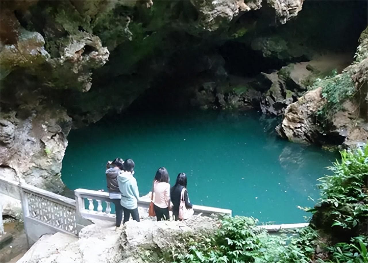 广东绿窟潭发现大量女性遗骨，考古队调查后，揭开一段残忍的历史