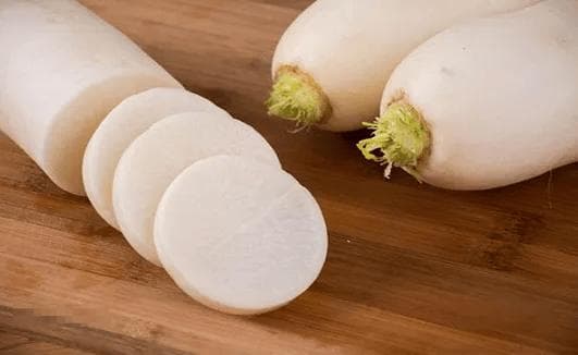 白萝卜的功效与食用禁忌全解析