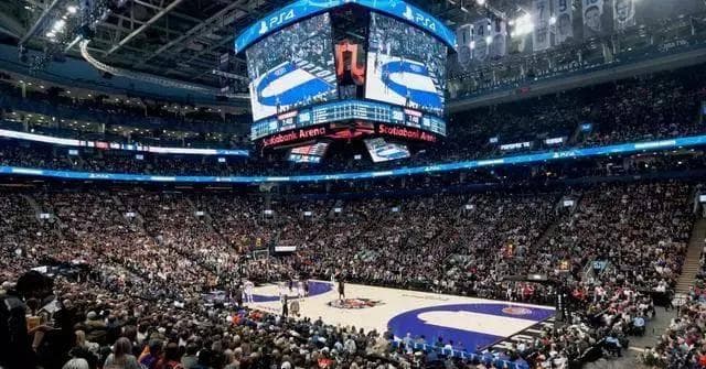 看NBA赛事，网络平台还是电视直播？各渠道优缺点大解析