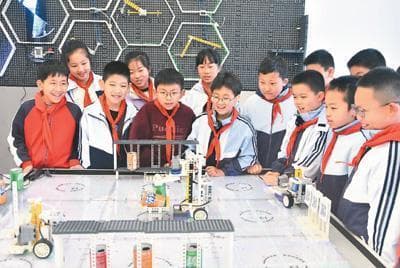 5G+AI打造智慧校园，个性化教学助力学生成长