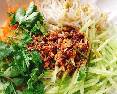 传统美味，广元米凉面（探寻米凉面的制作工艺和历史传承）