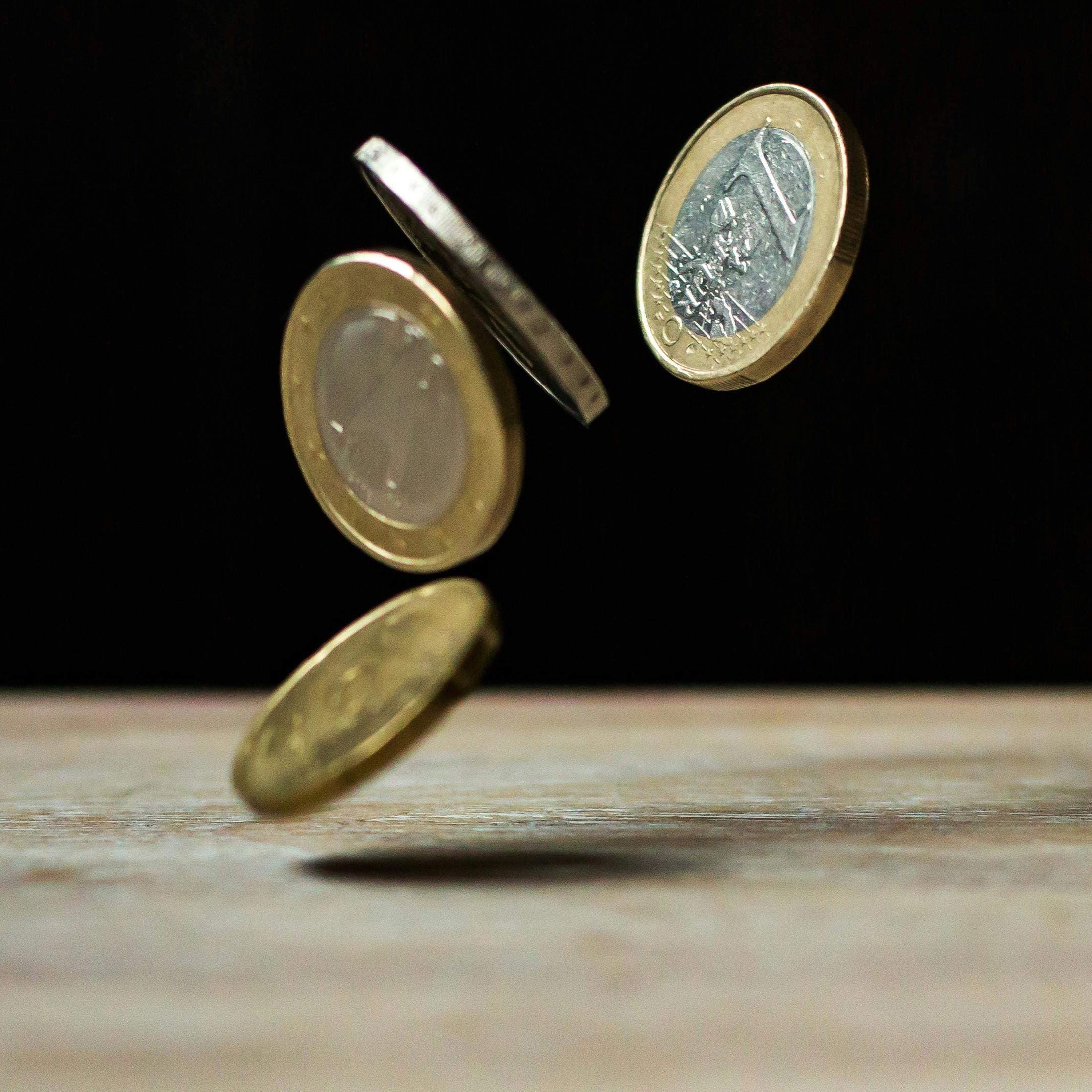 在哪里可以获取贵金属黄金的行情？这些信息源的可靠性如何？