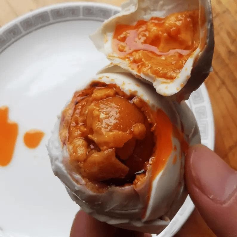 30天腌制流油咸鸭蛋，只需食盐白酒两样料