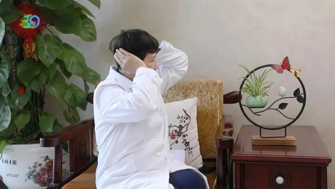 耳朵嗡嗡响不用怕，教你简单按摩治耳鸣
