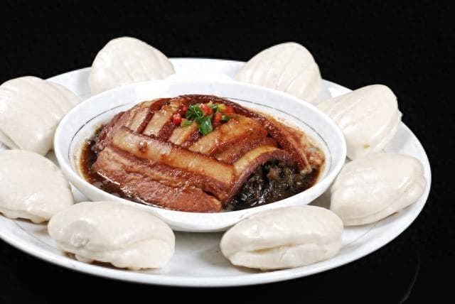 6招教你辨别槽头肉！跟脖颈肉有什么区别？还能吃吗？