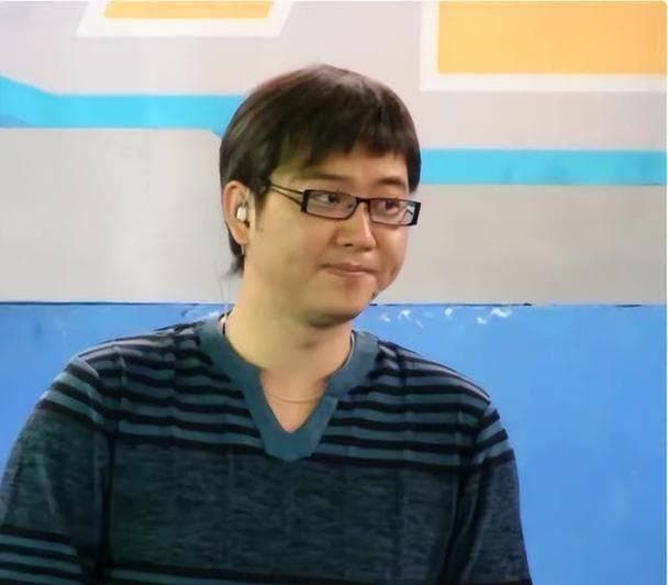 《爱情保卫战》：一位情感专家的自我救赎之路