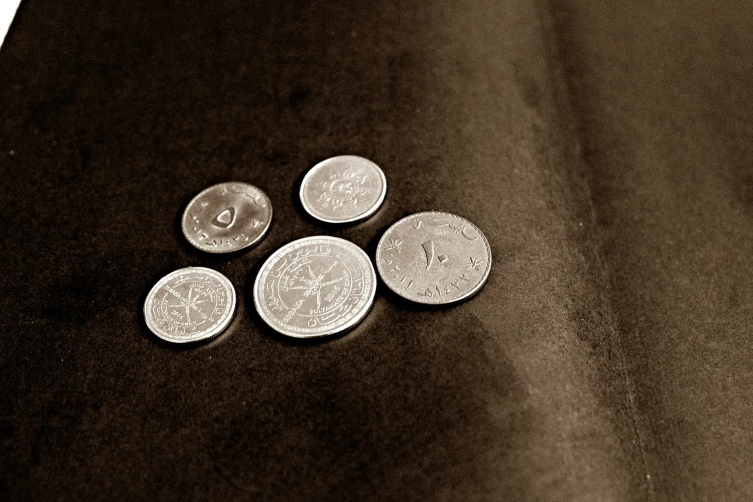 清朝五帝钱拍出600万天价！收藏价值几何？