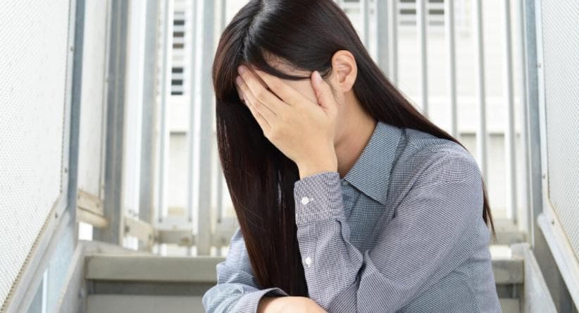 心理学：一个东西都舍不得扔的人，其实都有这种性格缺陷