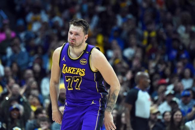 独行侠明日战湖人，ESPN预测湖人胜率77%！东契奇有望手撕旧主
