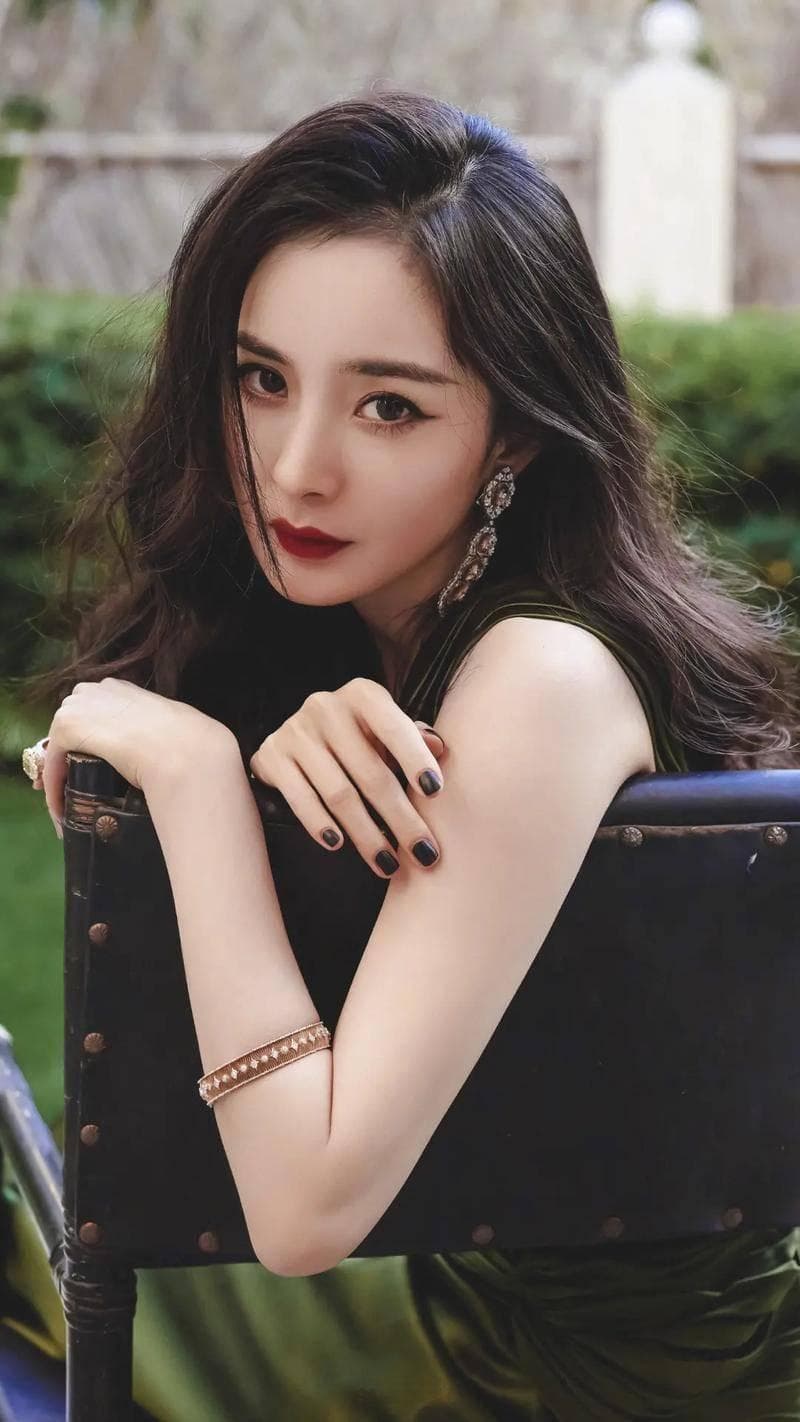 杨幂：教会我们如何做自己人生中的大女主