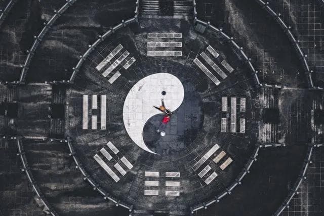 太极的秘密：揭开宇宙起源的奥秘和智慧