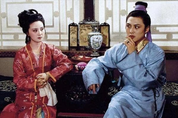 贾府权力斗争：贾赦与贾琏的恩怨