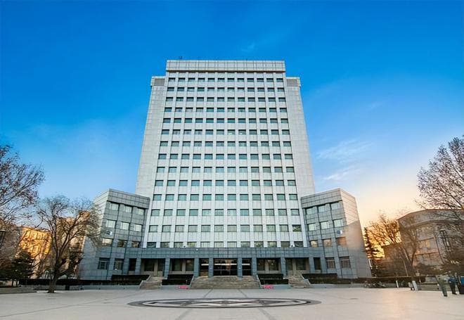 12所大学被称为“顶尖211”，实力都很强，谁才是无冕之王？