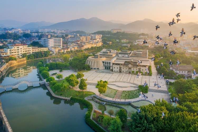 文化中国行 | 广东梅州：全球客家人的心灵家园