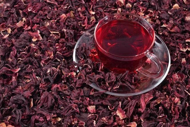 孕妇可以喝洛神花茶吗？洛神花茶虽好，孕期饮用须谨慎