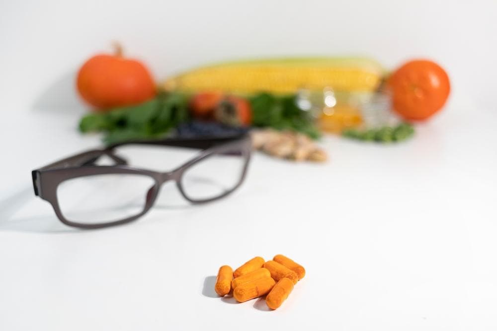 玉米黄素功效有哪些？副作用、摄入量、食物来源一次了解！