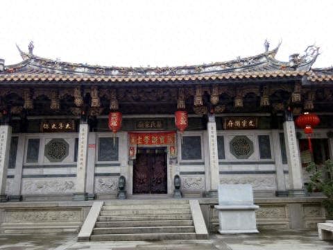 加强宗祠规范管理 传承家庭家风文化