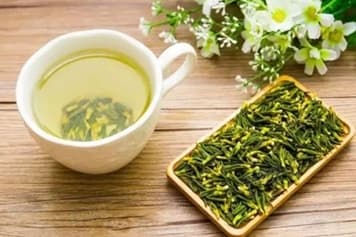 莲子心泡茶喝有什么好处和功效