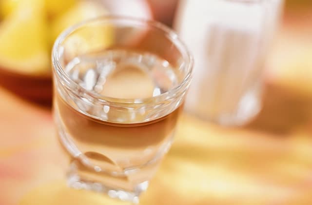 龙舌兰酒度数高吗？龙舌兰酒是甜的还是苦的？