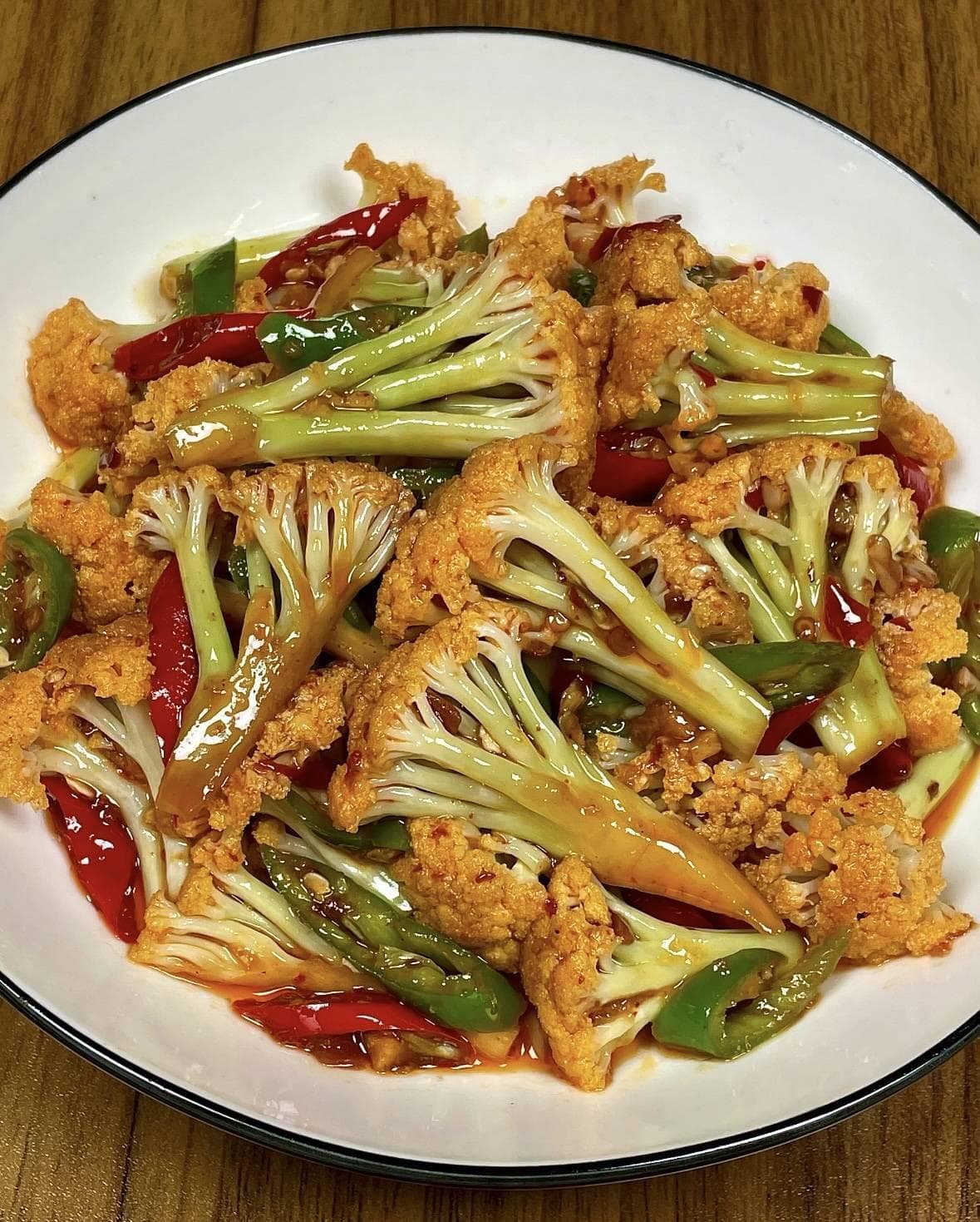 香辣诱人：干锅菜花的独特风味，一尝难忘！